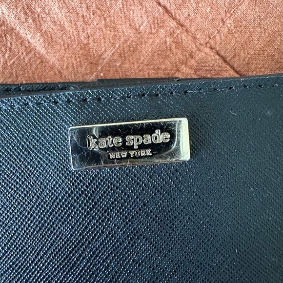 Kate Spade wallet - Picture 2 of 4
